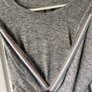 Cozy Bobeau Top - Size L